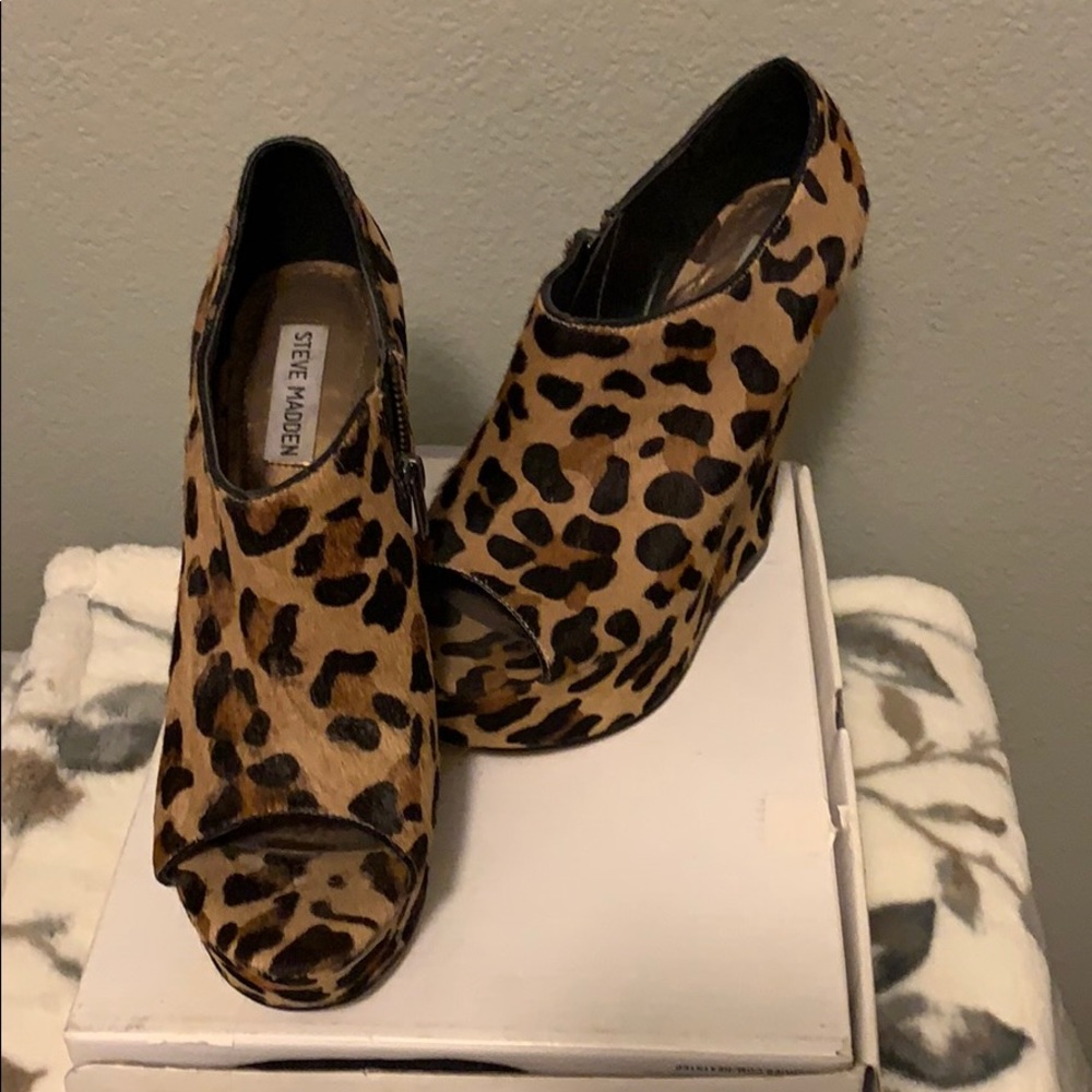 Steve Madden cheetah wedges